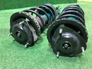 Стойки задние SUBARU FORESTER OEM 20360FC230, 20360FC220 SF9 SF5 1999 EJ254 AT