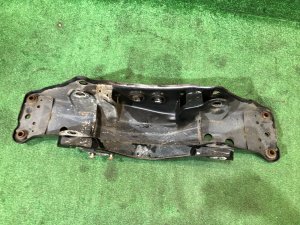 Балка задняя SUBARU FORESTER OEM 20151FA112 SF5 1997 EJ20G AT