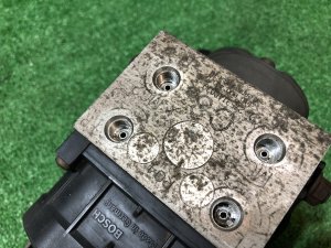 Блок abs SUBARU FORESTER OEM 27539AC030 SF5 1997 EJ20G AT