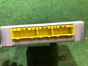 Блок управления двигателя SUBARU FORESTER OEM 22611AD422 SF5 1997 EJ20G AT