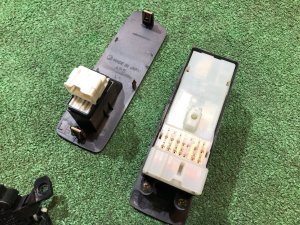 Window control module SUBARU FORESTER OEM 83081FC020, 83081FC030, 83081FC060 SF5 1997 EJ20G AT