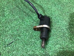 Датчик ABS задний правый SUBARU FORESTER OEM 27540FC000 SF5 1997 EJ20G AT