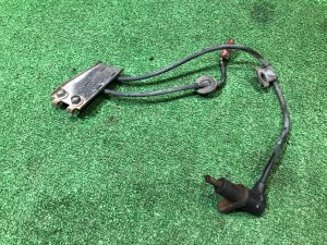 Датчик ABS передний правый 27540AC020 SUBARU FORESTER