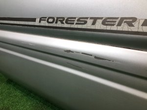 Porta traseira esquerda SUBARU FORESTER OEM 61401FC010 SF5 1997 SILVER 406