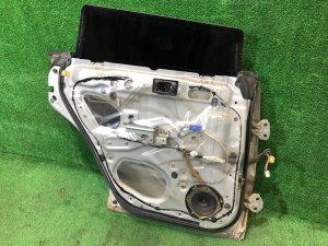 Porta traseira esquerda SUBARU FORESTER OEM 61401FC010 SF5 1997 SILVER 406