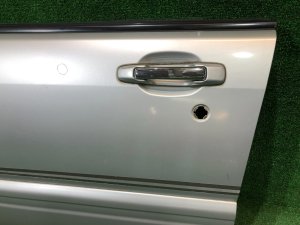 Left front door SUBARU FORESTER OEM 61101FC010 SF5 1997 SILVER 406