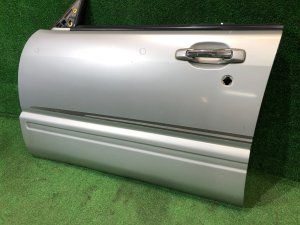 Left front door SUBARU FORESTER OEM 61101FC010 SF5 1997 SILVER 406