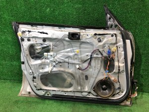 Left front door SUBARU FORESTER OEM 61101FC010 SF5 1997 SILVER 406