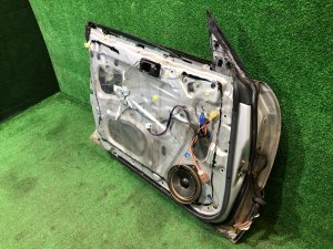 Left front door SUBARU FORESTER OEM 61101FC010 SF5 1997 SILVER 406