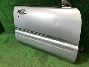 右前门 SUBARU FORESTER OEM 61101FC000 SF5 1997 SILVER 406