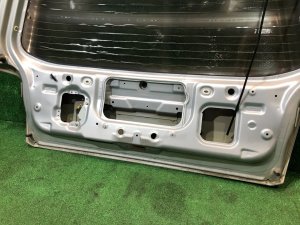 Дверь пятая SUBARU FORESTER OEM 61701FC010 SF5 1997 SILVER 406