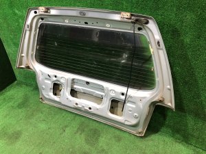 Дверь пятая SUBARU FORESTER OEM 61701FC010 SF5 1997 SILVER 406