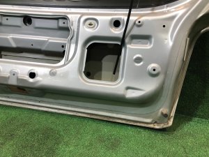 Дверь пятая SUBARU FORESTER OEM 61701FC010 SF5 1997 SILVER 406