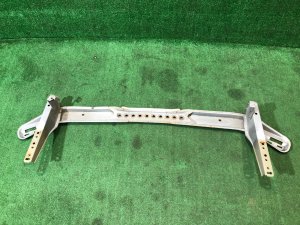 Rear bumper reinforcement SUBARU FORESTER OEM 57760FC220 SF5 1997 SILVER 406
