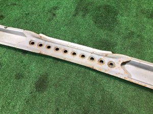 Rear bumper reinforcement SUBARU FORESTER OEM 57760FC220 SF5 1997 SILVER 406
