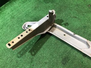 Rear bumper reinforcement SUBARU FORESTER OEM 57760FC220 SF5 1997 SILVER 406