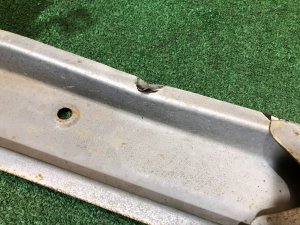 Rear bumper reinforcement SUBARU FORESTER OEM 57760FC220 SF5 1997 SILVER 406