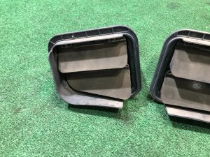 ボディベンチレーションバルブ SUBARU FORESTER OEM 72662FC010 SF5 1997 SILVER 406