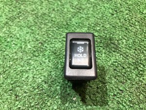 HOLD switch 83243FA040 SUBARU FORESTER