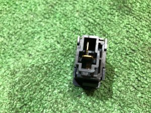 Кнопка hold SUBARU FORESTER OEM 83243FA040 SF5 1997 EJ20G AT