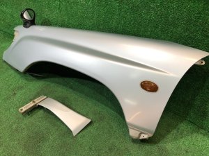 左前翼子板 с рожком SUBARU FORESTER OEM 57120FC010 SF5 1997 SILVER 406