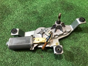 Моторчик заднего дворника SUBARU FORESTER OEM 86511FC040 SF5 1997 EJ20G AT