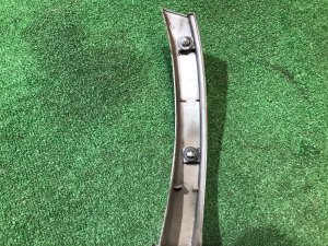 左后翼子板饰板 SUBARU FORESTER OEM 91057FC270 SF5 1997 SILVER 406