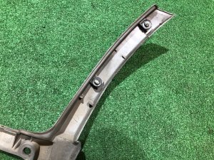 右后翼子板饰板 SUBARU FORESTER OEM 91057FC260 SF5 1997 SILVER 406