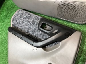 Обшивка дверей SUBARU FORESTER OEM 94050FC000ND, 94050FC010ND, 94056FC000ND, 94056FC010ND SF5 1997 SILVER 406