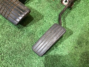 Педали SUBARU FORESTER OEM 36013AA001, 36011AA001, 83370AA001, 83311AA011 SF5 1997 SILVER 406