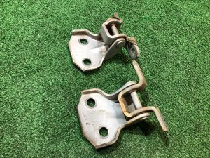 Dobradiças da porta dianteira direita 61220FA000, 61220FA010 SUBARU FORESTER