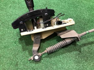 Selector de cambio automático SUBARU FORESTER OEM 35111AC030 SF5 1997