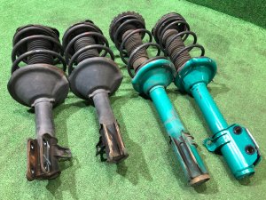 Стойки отличное состояние! проверены! SUBARU FORESTER OEM 20310FC000, 20310FC010, 20360FC200, 20360FC210 SF5 1997 EJ20G AT