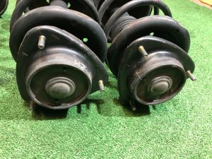 Стойки отличное состояние! проверены! SUBARU FORESTER OEM 20310FC000, 20310FC010, 20360FC200, 20360FC210 SF5 1997 EJ20G AT