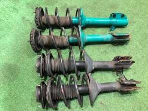 Стойки отличное состояние! проверены! SUBARU FORESTER OEM 20310FC000, 20310FC010, 20360FC200, 20360FC210 SF5 1997 EJ20G AT