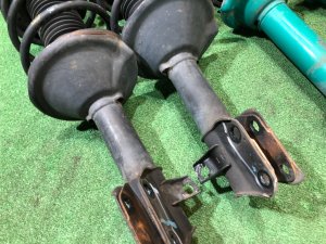 Стойки отличное состояние! проверены! SUBARU FORESTER OEM 20310FC000, 20310FC010, 20360FC200, 20360FC210 SF5 1997 EJ20G AT