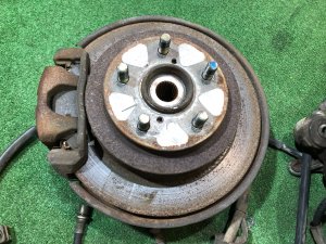 Ступицы задние SUBARU FORESTER OEM 26310AA051, 28016FC000, 28411AA000, 28411AA010 SF5 SG5 BG5 1997 EJ20G AT