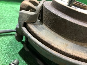 Ступицы задние SUBARU FORESTER OEM 26310AA051, 28016FC000, 28411AA000, 28411AA010 SF5 SG5 BG5 1997 EJ20G AT