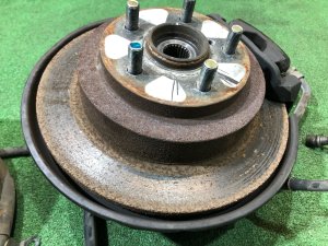 Ступицы задние SUBARU FORESTER OEM 26310AA051, 28016FC000, 28411AA000, 28411AA010 SF5 SG5 BG5 1997 EJ20G AT