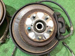 Ступицы задние SUBARU FORESTER OEM 26310AA051, 28016FC000, 28411AA000, 28411AA010 SF5 SG5 BG5 1997 EJ20G AT