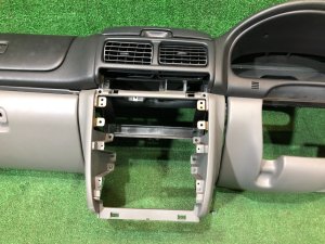 Торпедо свап SUBARU FORESTER OEM 66040FC000OE, 66114FC010OE, 66120FC000ND, 66062FC500OE, 66150FC000OE SF5 1997 SILVER 406