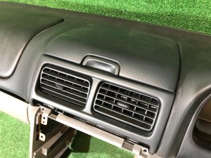 Торпедо свап SUBARU FORESTER OEM 66040FC000OE, 66114FC010OE, 66120FC000ND, 66062FC500OE, 66150FC000OE SF5 1997 SILVER 406