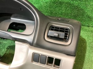 Торпедо свап SUBARU FORESTER OEM 66040FC000OE, 66114FC010OE, 66120FC000ND, 66062FC500OE, 66150FC000OE SF5 1997 SILVER 406