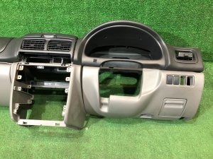 Торпедо свап SUBARU FORESTER OEM 66040FC000OE, 66114FC010OE, 66120FC000ND, 66062FC500OE, 66150FC000OE SF5 1997 SILVER 406