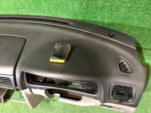 Торпедо свап SUBARU FORESTER OEM 66040FC000OE, 66114FC010OE, 66120FC000ND, 66062FC500OE, 66150FC000OE SF5 1997 SILVER 406