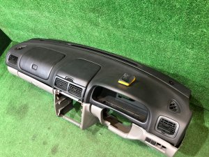 Торпедо свап SUBARU FORESTER OEM 66040FC000OE, 66114FC010OE, 66120FC000ND, 66062FC500OE, 66150FC000OE SF5 1997 SILVER 406