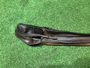 Left door seal SUBARU FORESTER OEM 62710FC010 SF5 1997 SILVER 406