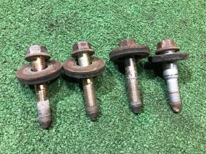Болты задней балки 20540AC050, 20540FC120 SUBARU FORESTER
