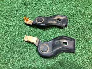 Держатель палки капота 57255AA000, 57255FA020 SUBARU FORESTER
