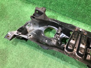 前副车架 SUBARU FORESTER OEM 20101SA000, 20101SA030 SG5 2004 EJ205 AT